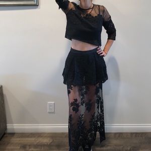 Cropped lace top. Brand new.